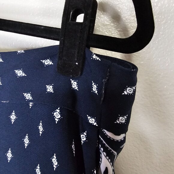 Cabi 8 Blue Trouser Pants Paisley High Rise Wide Leg  5176 Office Career Boho - Picture 10 of 10